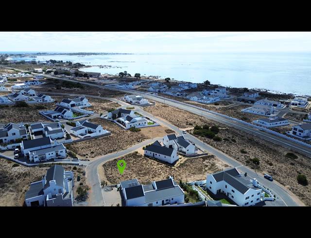 472M² VACANT LAND FOR SALE IN DA GAMA BAY